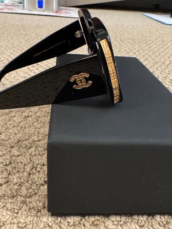 New Chanel sunglasses with box, lens cloth and carrying case main image 5